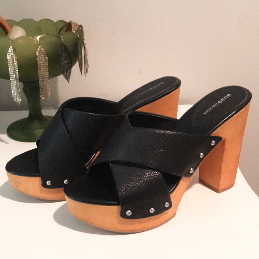 BCBG platform heels - WORN ONCE!